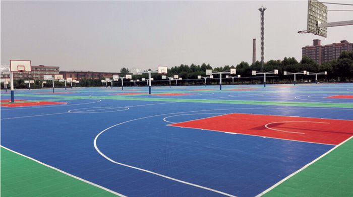 huatihui健身器材-悬浮拼装运动球场