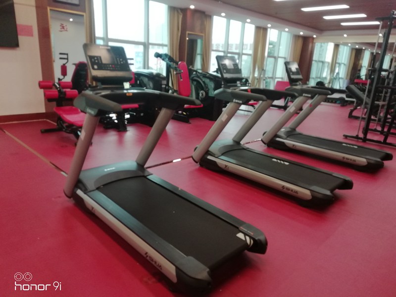 部队健身房器材-广西huatihui体育健身器材有限公司